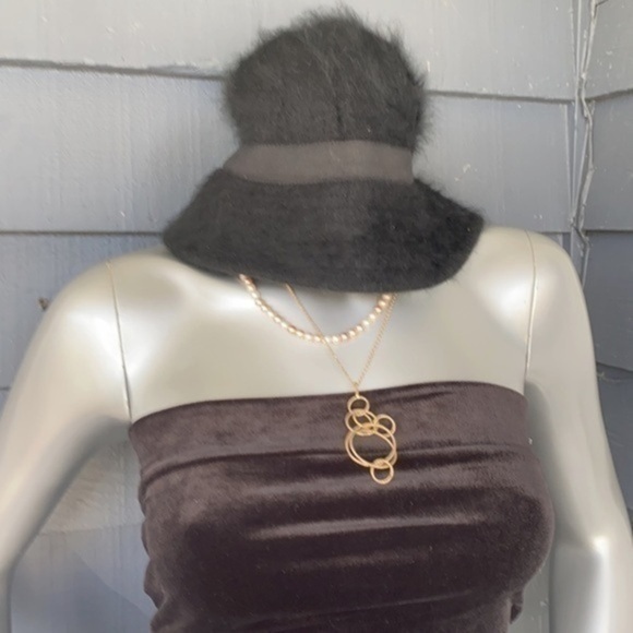 VTG GAP Black Rabbit Fur Bucket Hat - Picture 1 of 10